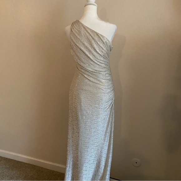 CACHE | Evening Gown - Picture 2 of 7